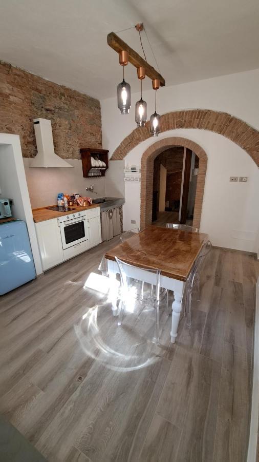 Casina Di Alice Apartment Vinci Exterior photo